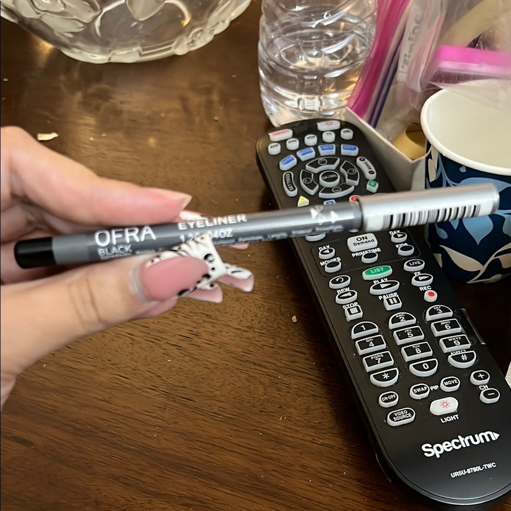 OFRA Black and Gray Media Device